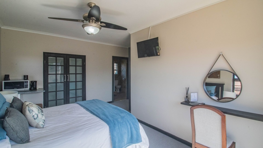 4 Bedroom Property for Sale in Blue Bend Eastern Cape
